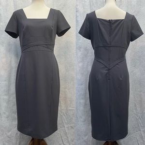 Magaschoni NWT Slate Gray Short Sleeved Stretch Dress w Pockets!